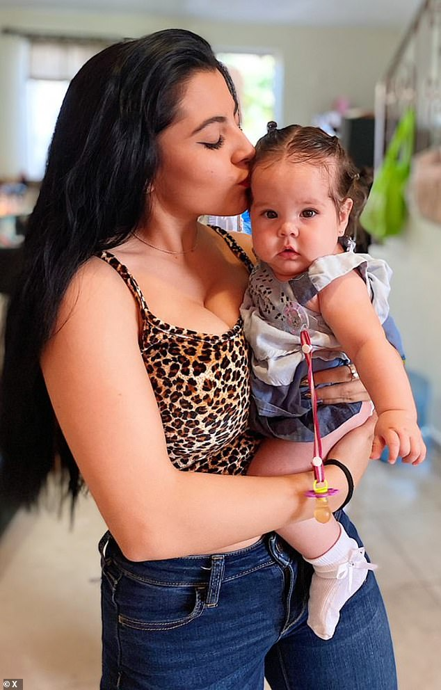 Samanta Villarreal qua đời để lại con gái nhỏ 4 tuổi. 