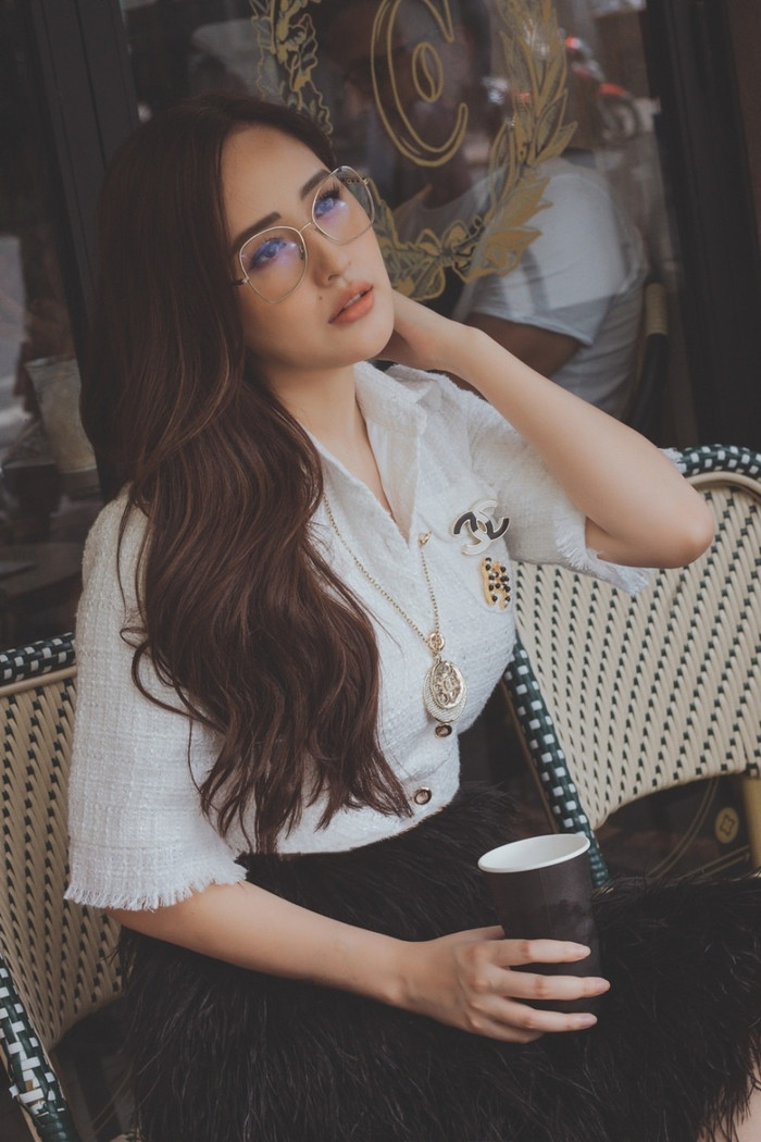 Mai Phương Thúy từng tự nhận 'giàu có đến mức ngột ngạt'. 