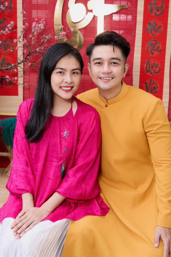 Hôn nhân viên mãn của Vân Trang được nhiều người ngưỡng mộ.