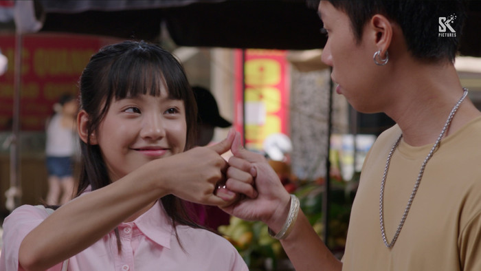 Top 10 phim hot nhất tuần qua: Lý Hải - Phạm Thoại góp 1 vé, bất ngờ với vị trí của Đi Giữa Trời Rực Rỡ Ảnh 1