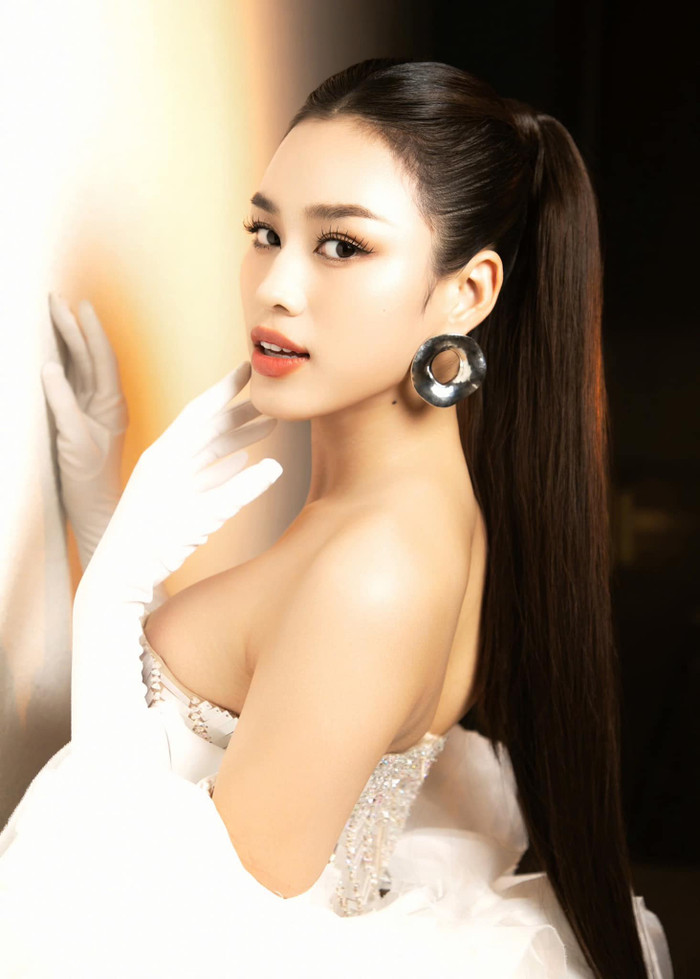 Ngoài tiêm meso, Đỗ Thị Hà còn chú trọng đến chu trình chăm sóc da.