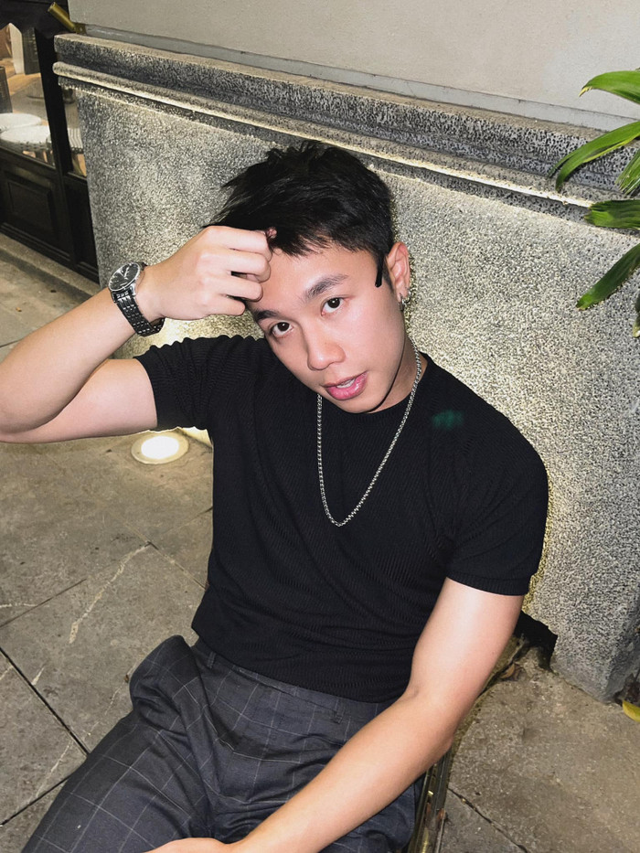 'Thiếu gia Chải' Long Vũ vướng nghi vấn hẹn hò nữ phụ Đi Giữa Trời Rực Rỡ, Vân Dung sắp có con dâu? Ảnh 3