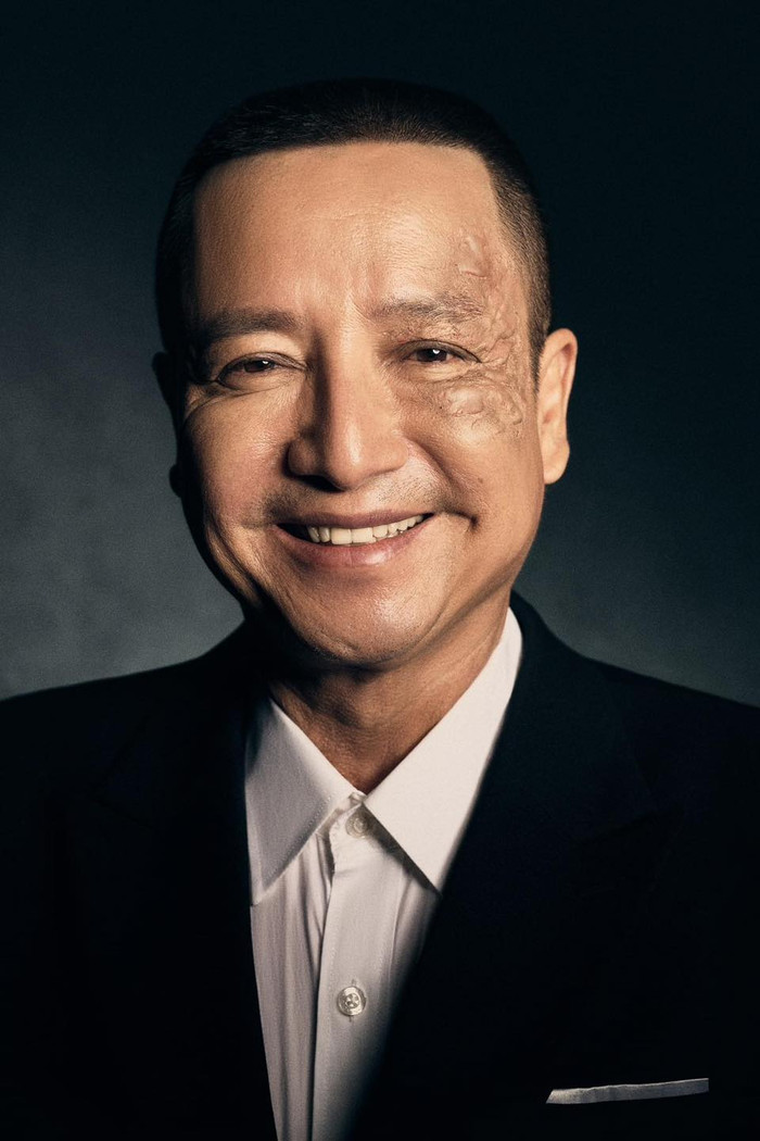 Nam nghệ sĩ đa dạng trong nhiều dạng vai.