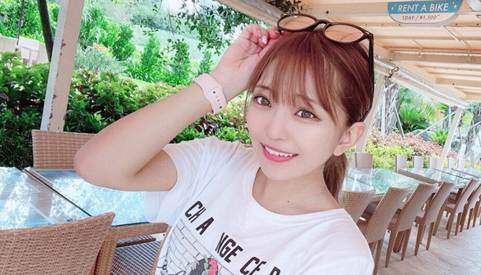 Nữ ca sĩ lừa tiền hơn 100 người đàn ông qua ứng dụng hẹn hò, bị phạt 4 năm tù treo Ảnh 2