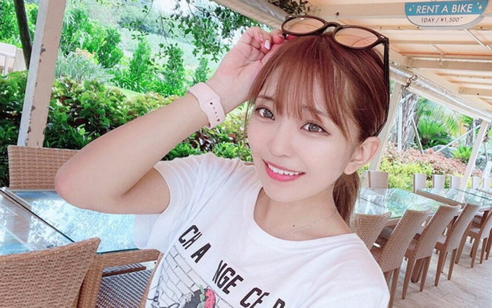 Nữ ca sĩ lừa tiền hơn 100 người đàn ông qua ứng dụng hẹn hò, bị phạt 4 năm tù treo Ảnh 2