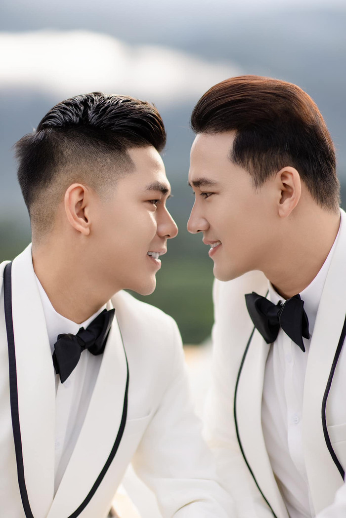 Hà Trí Quang - Thanh Đoàn chụp nhiều concept cưới.