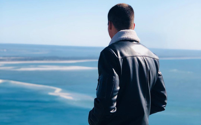 Cầu thủ nổi tiếng có lương 27 tỷ liền bỏ vợ đang thai, bủn xỉn chu cấp tiền nuôi con Ảnh 2