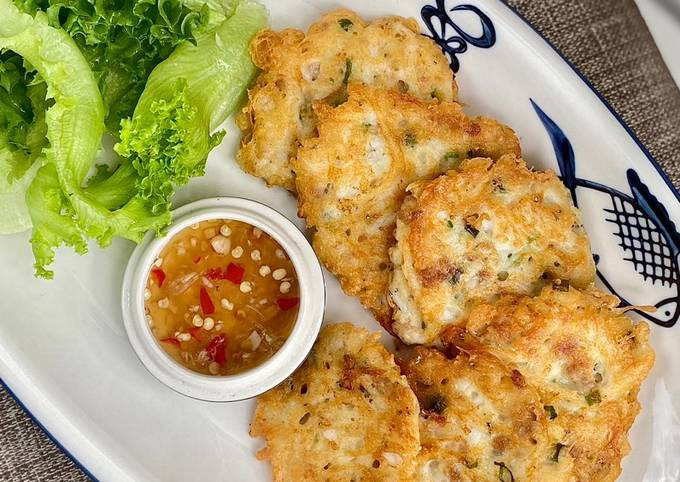 Cá mờm có hương vị thơm ngon, ngọt thịt được nhiều người mê nên trở thành đặc sản.