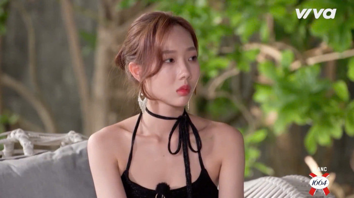 Yuna Vũ chọn Ieon ở lại.