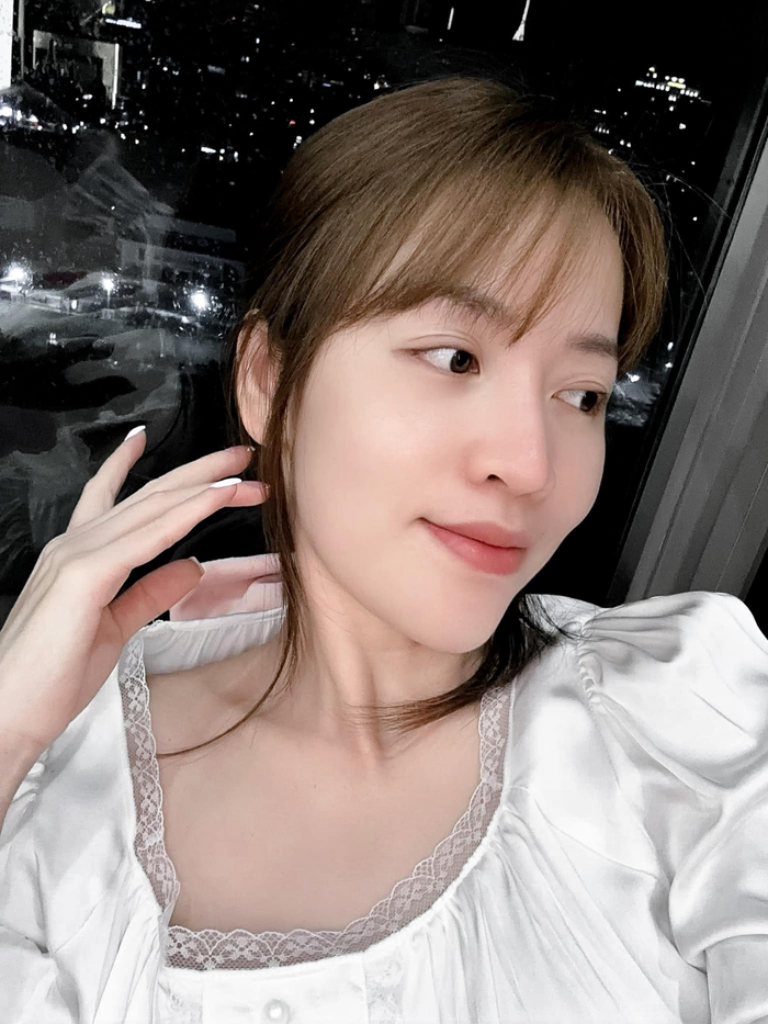 Trước đó, Puka từng nhiều lần để lộ 'hint' bầu bí sau 1 năm kết hôn với Gin Tuấn Kiệt.