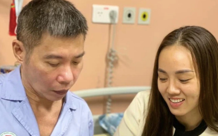 Tình trạng của vợ Công Lý khi chồng nhập viện Ảnh 2