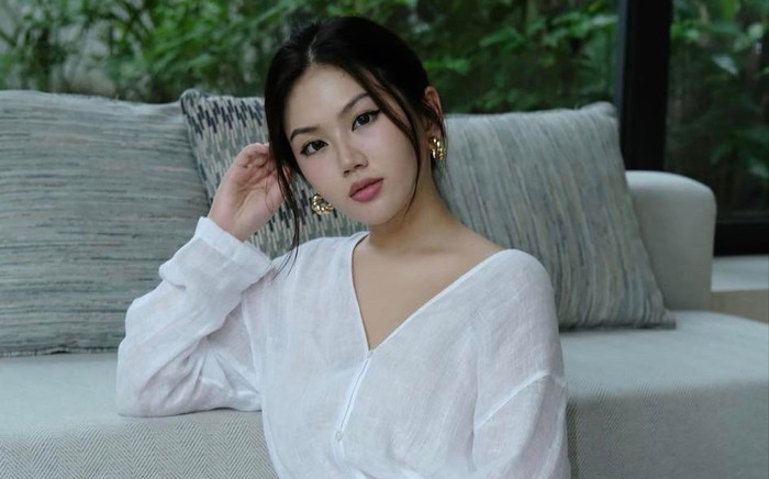 Em gái hoa hậu Ý Nhi khoe vai trần nuột nà nói về lựa chọn ở tuổi 20 Ảnh 2