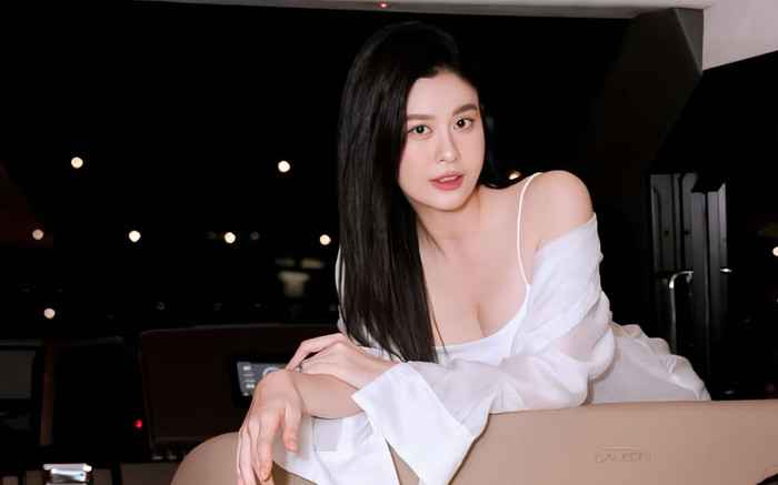 Trương Quỳnh Anh tiết lộ đang nhắm đến một chàng trai: 'Vẻ ngoài của bạn rất cuốn hút' Ảnh 2