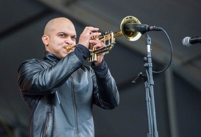 Irvin Mayfield từng là một nghệ sĩ kèn trumpet kiêm nhà soạn nhạc nổi tiếng của Mỹ 