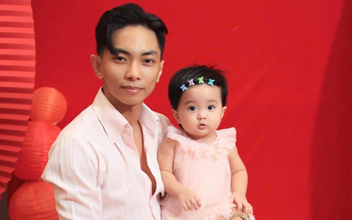 Phan Hiển 'điếng người' khi tập nhảy cho con gái út chưa biết đi Ảnh 2