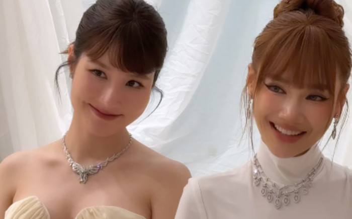 Nhã Phương đọ sắc bên bạn thân, lộ chi tiết khiến dân tình trầm trồ Ảnh 2