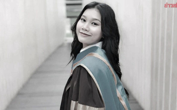 Bi kịch vụ cháy xe dã ngoại ở Thái Lan: Cô giáo trẻ vẫn ôm chặt học sinh đến phút cuối cùng Ảnh 2