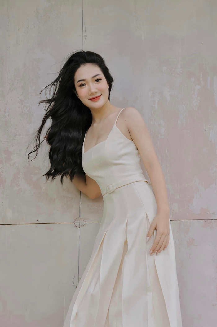 Thanh Huế là nữ diễn viên trẻ tiềm năng của màn ảnh Việt