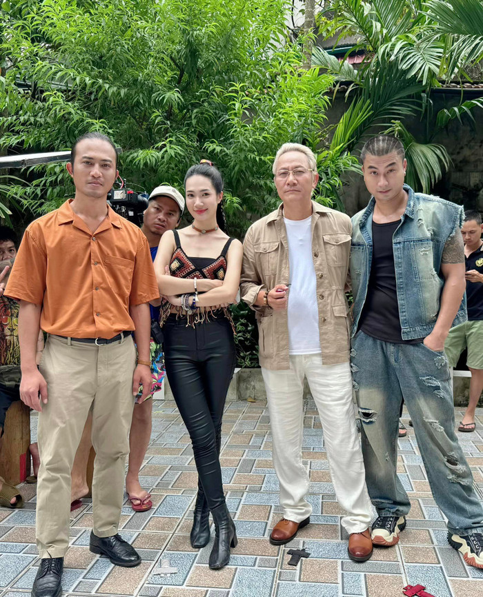 Duy Hưng hợp tác cùng Thanh Huế trong phim Độc Đạo