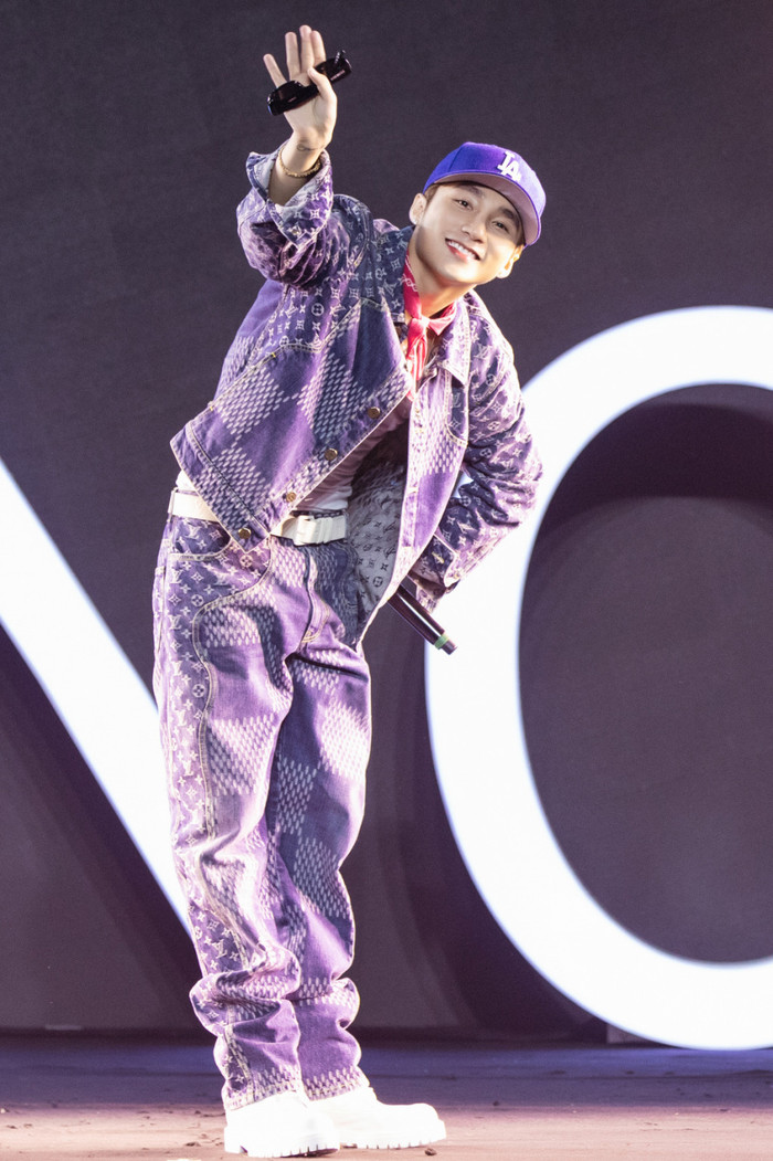 Lần hiếm hoi 'vạ miệng' của Sơn Tùng, phải lên tiếng xin lỗi Ảnh 1