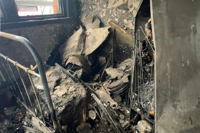 Khách sạn bốc cháy dữ dội, nguyên nhân từ món đồ yêu thích của nhiều người trẻ Ảnh 1