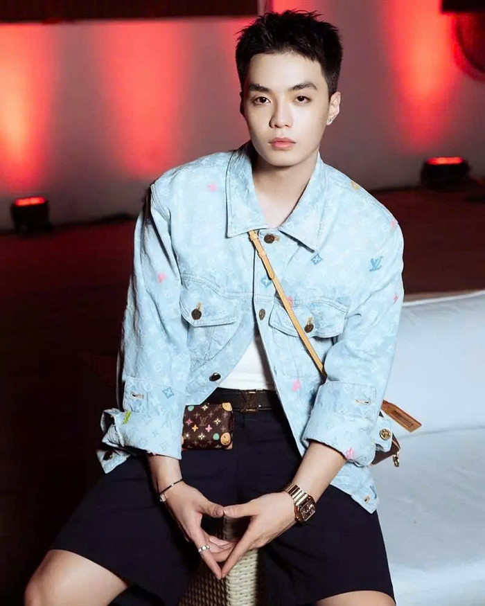 Nam rapper có những bài đăng xin lỗi.