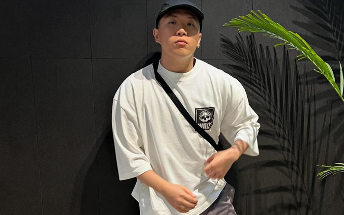 Nam ca sĩ 32 tuổi bị phạt 1 năm 2 tháng tù Ảnh 2