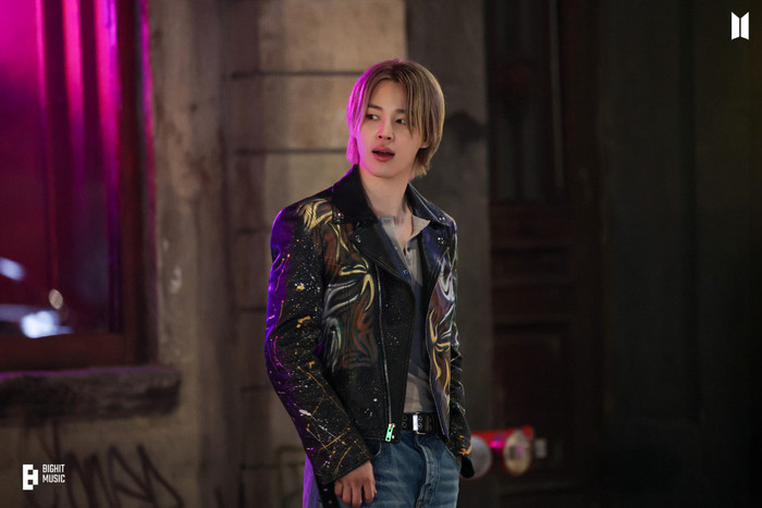 Jimin phá vỡ kỷ lục của JungKook Ảnh 1