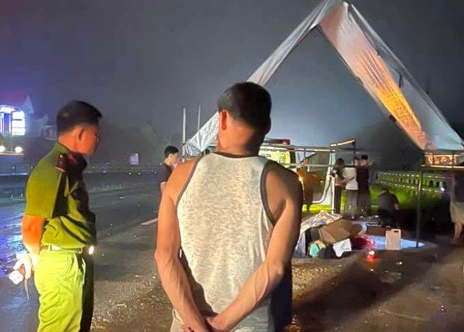 Công an điều tra làm rõ vụ việc.