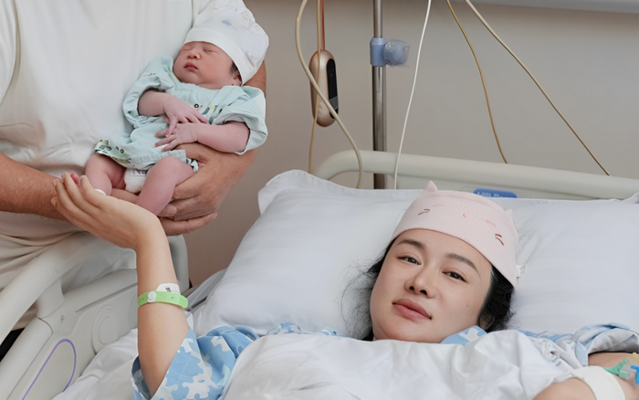 Nam diễn viên thông báo có con ở tuổi U80 Ảnh 2