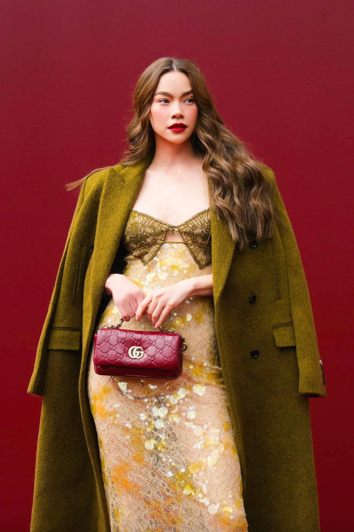 Hồ Ngọc Hà giữ nguyên sức ảnh hưởng tại làng thời trang dù đã chuyển hướng ca hát.