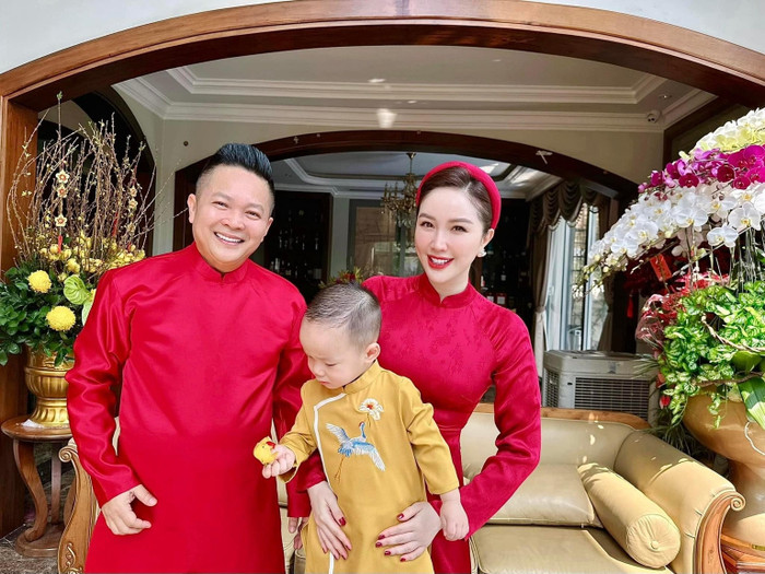 Cuộc sống viên mãn của gia đình Bảo Thy.