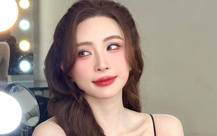 Quỳnh Nga khoe vẻ ngoài nóng bỏng, dân tình không thể rời mắt Ảnh 2