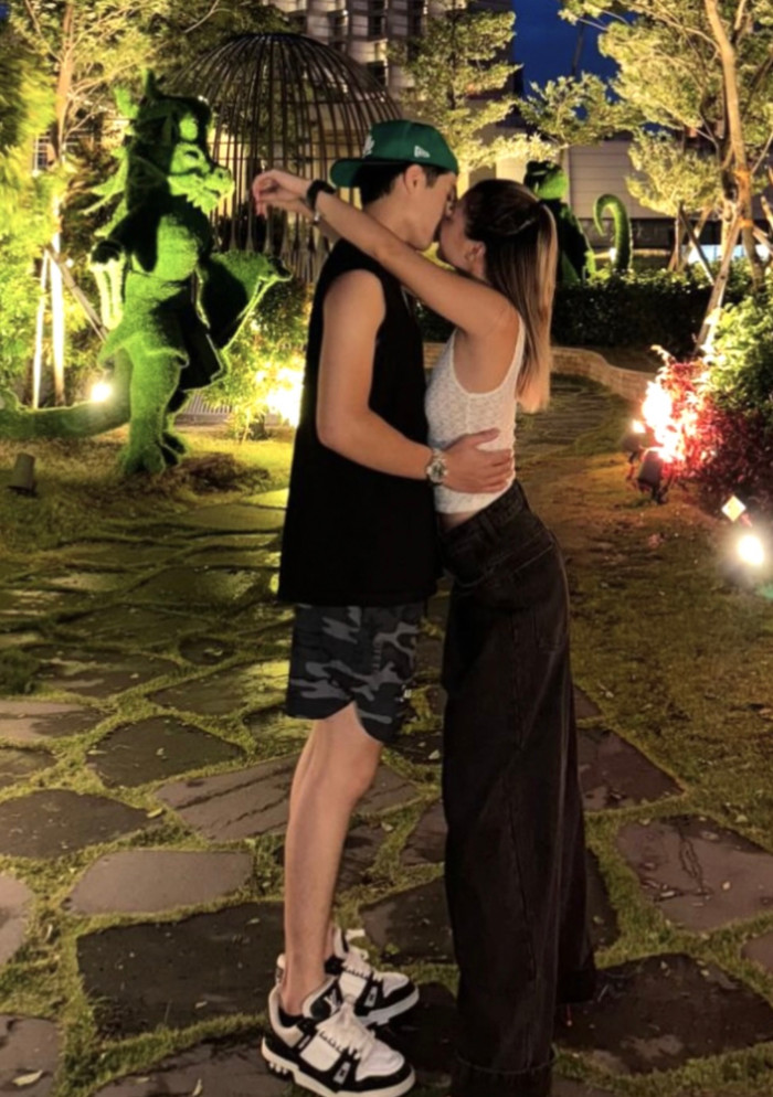 Phạm Như Phương và bạn trai.