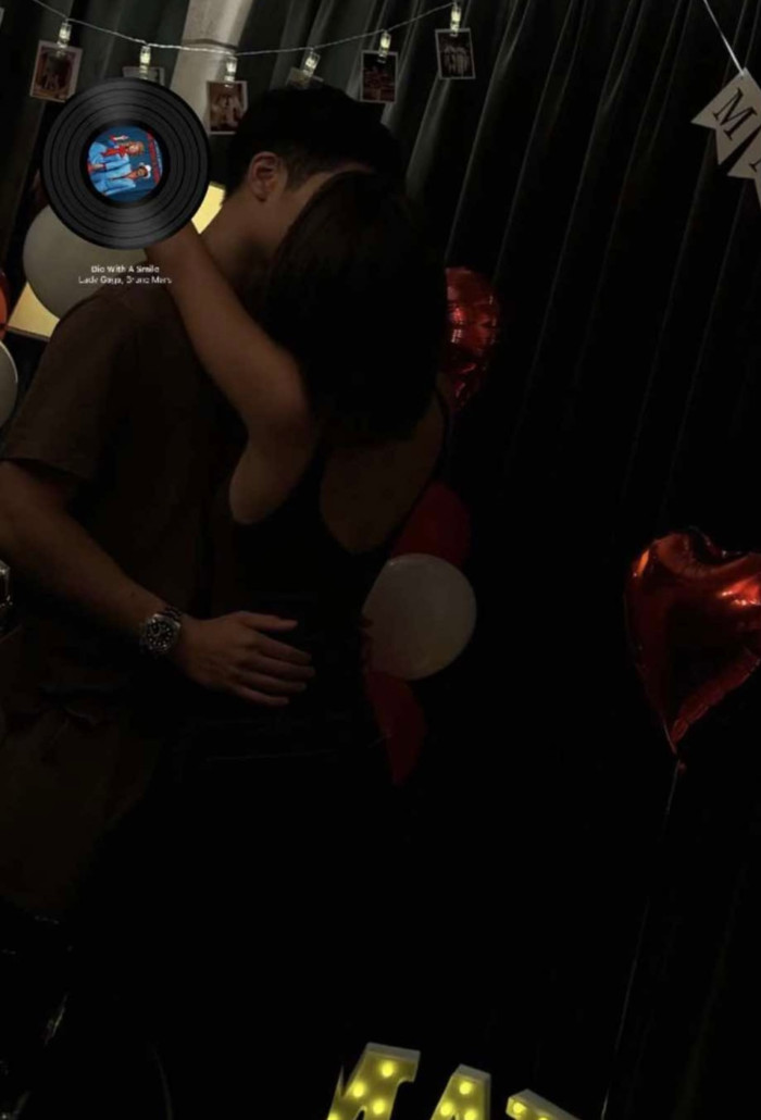 Bức ảnh làm dấy lên tin đồn Phạm Như Phương được bạn trai cầu hôn.