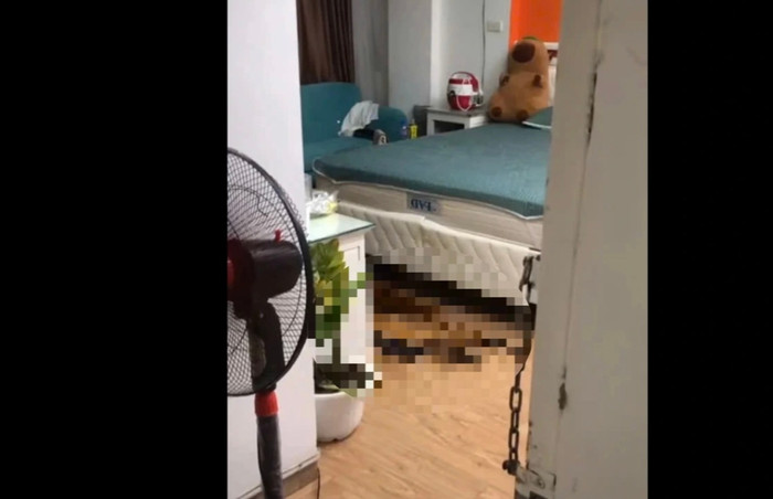 Căn phòng nơi phát hiện thi thể nữ nạn nhân (Ảnh: Lê Tú).