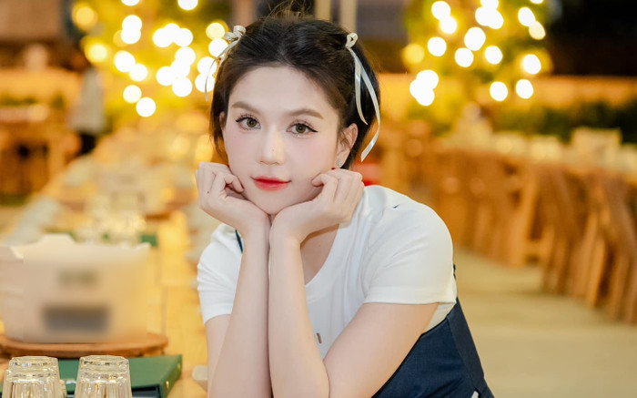 Ngọc Trinh chi chục triệu cho bữa ăn vỏn vẹn 2 tiếng Ảnh 2