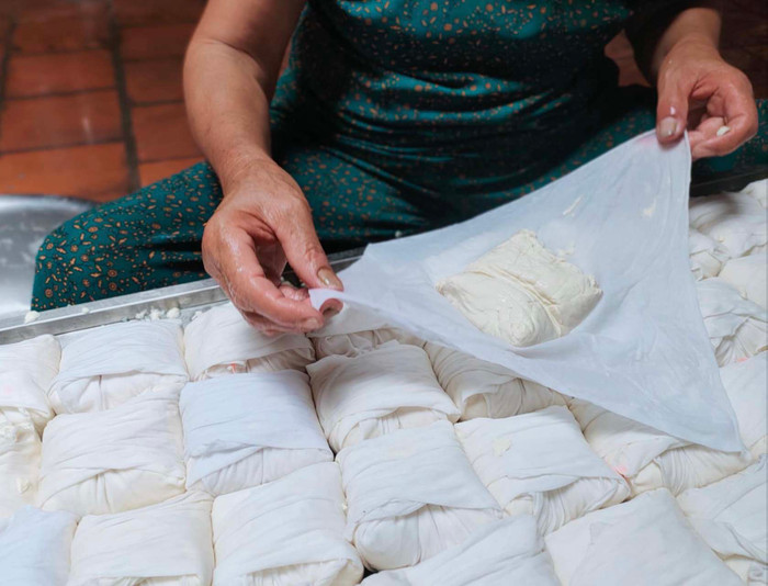 Không nên mua đậu phụ muộn.
