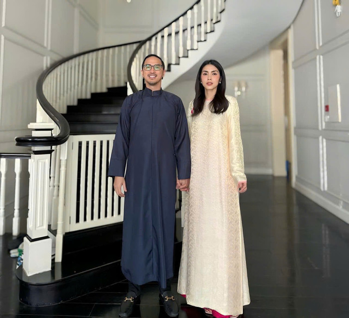 Ngọc nữ màn ảnh có cuộc hôn nhân viên mãn.