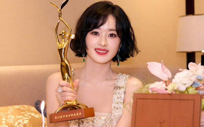 Bạn gái Huỳnh Hiểu Minh khẳng định yêu thích Triệu Lệ Dĩnh Ảnh 2