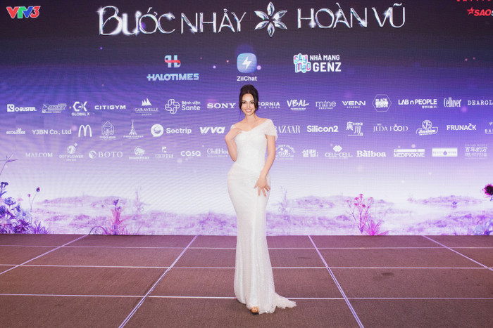 Khó có thể tin cựu siêu mẫu Huỳnh Thanh Tuyền vừa mới sinh con lần thứ tư vào đầu năm nay