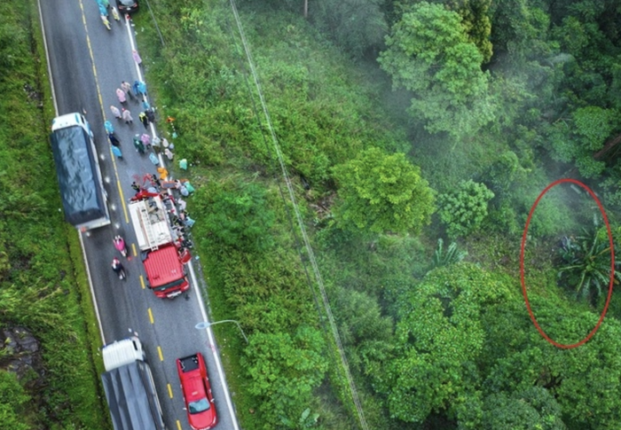 Vị trí xảy ra vụ tai nạn. Ảnh: Báo Lao Động.