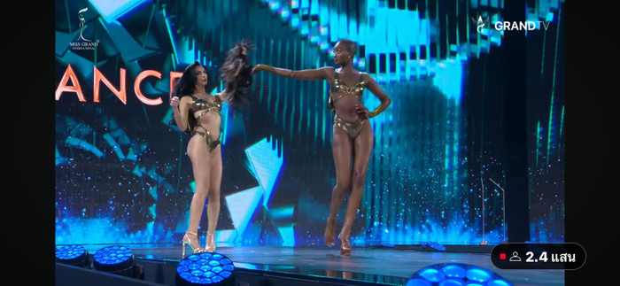 Màn bung tóc giả out-trình của đại diện Pháp khiến Quế Anh và đối thủ rén ngang Ảnh 3