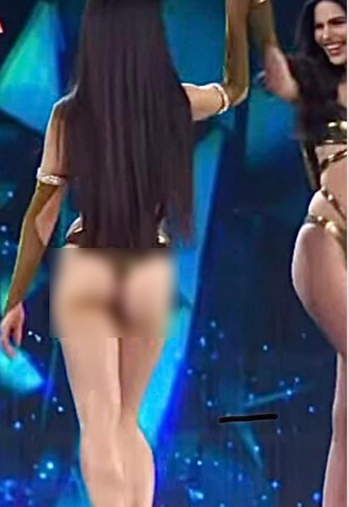 Trang phục áo tắm bị phản ứng khá gay gắt.