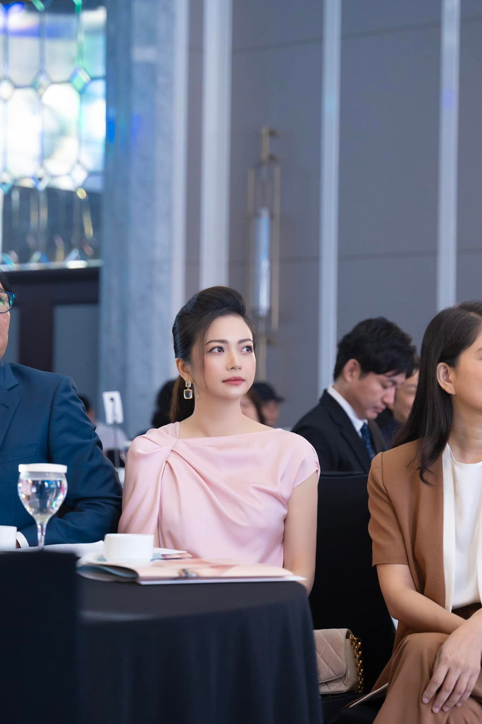 Là một trong số những nữ diễn viên nổi tiếng nhất hiện nay, Kiều Anh có đời sống hôn nhân kín tiếng.