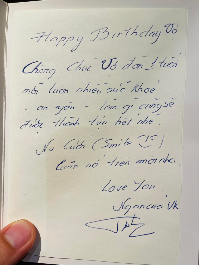 Trương Nam Thành viết thư tay cho vợ nhân dịp sinh nhật.