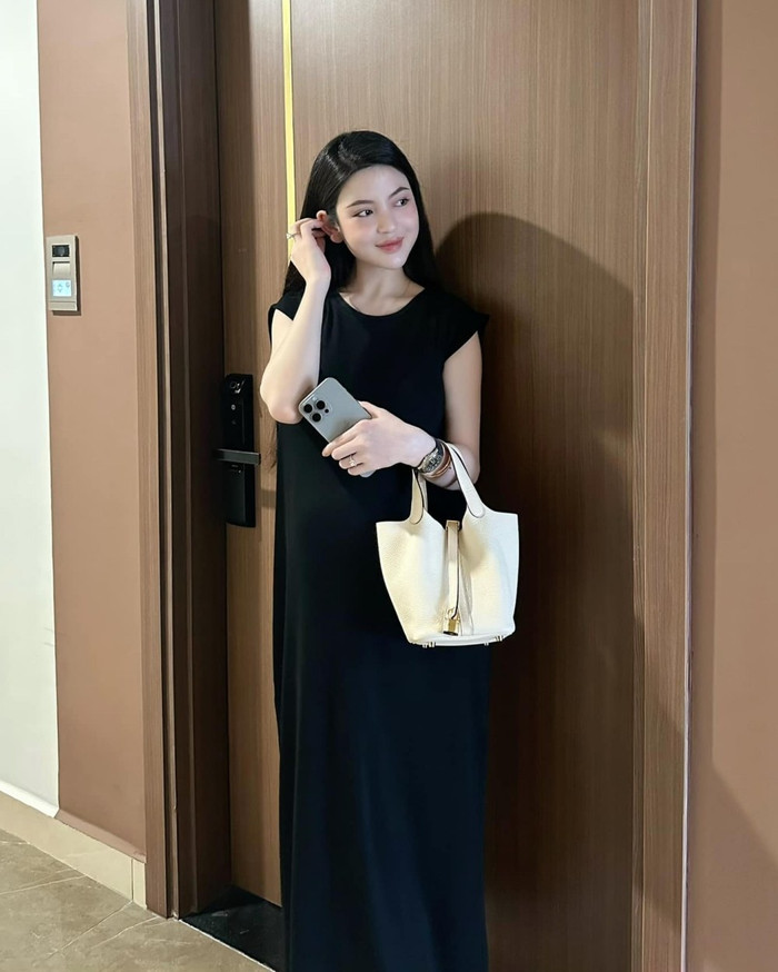 Quang Hải từng tặng bà xã nhiều mẫu túi khác với giá trị đắt đỏ,