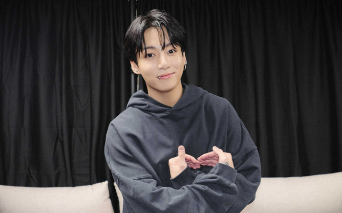 'Em út vàng' của BTS - JungKook lập nên kỷ lục mới cho nghệ sĩ solo Châu Á Ảnh 2