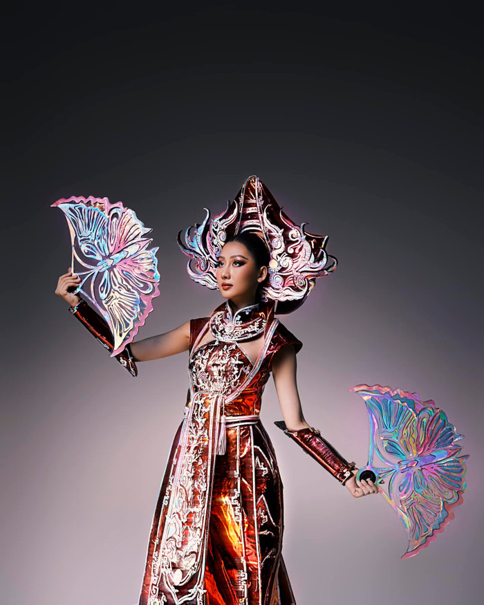 Quế Anh đứng trước nguy cơ trắng tay nếu như tạch luôn giải Miss Popular Vote.