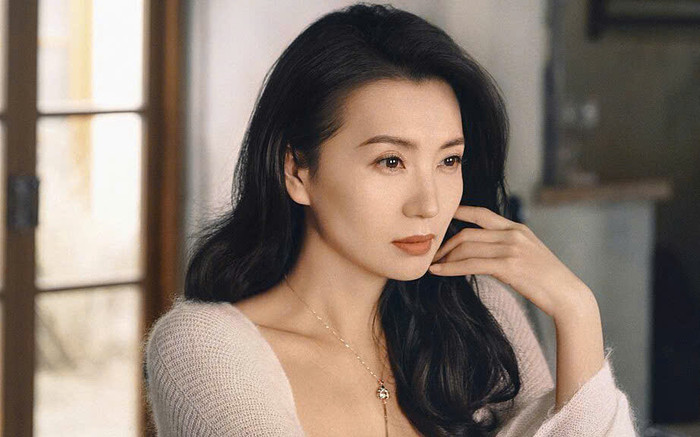 Nữ diễn viên bị 'chơi xấu' ngay trên sóng truyền hình Ảnh 2